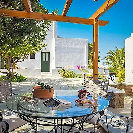 Sifnaika Konakia -traditional Settlements Hotel 3*