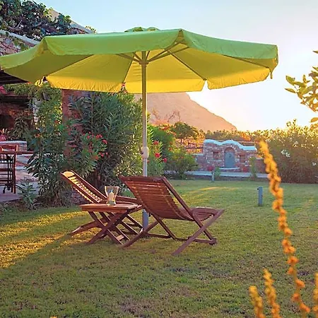 Hotel Sifnaika Konakia -traditional Settlements