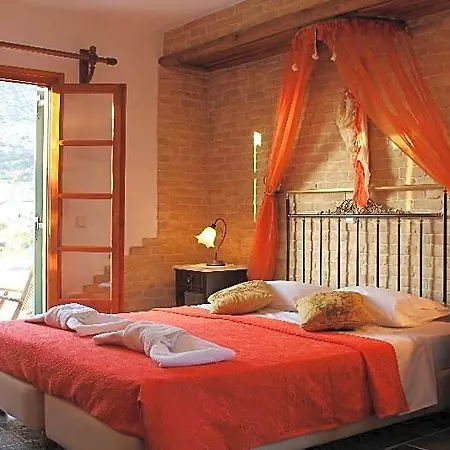 Sifnaika Konakia -traditional Settlements Hotel 3*