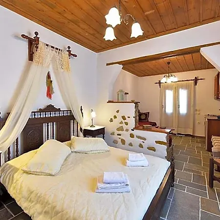 Sifnaika Konakia -traditional Settlements Hotel 3*